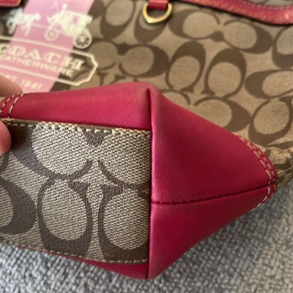 Coach Signature Coated Canvas Tote Bag - Picture 3 of 8